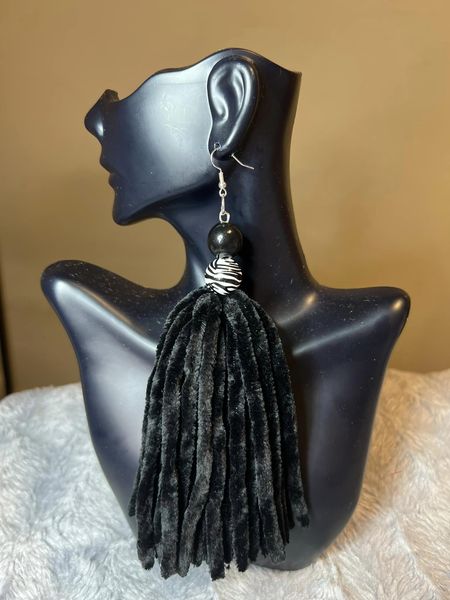 Beaded Tassel Black